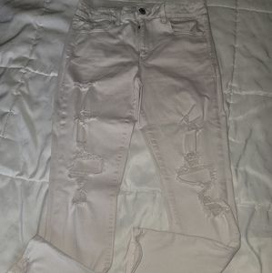 VGUC American Eagle size 14 distressed jeans